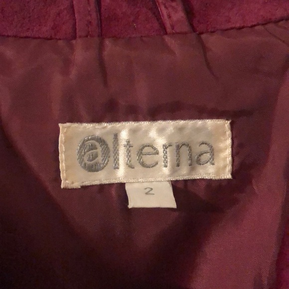 Cranberry Leather Set - Picture 3 of 4